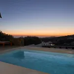 Lejlighedshotel Santorini Hillside & 4*
