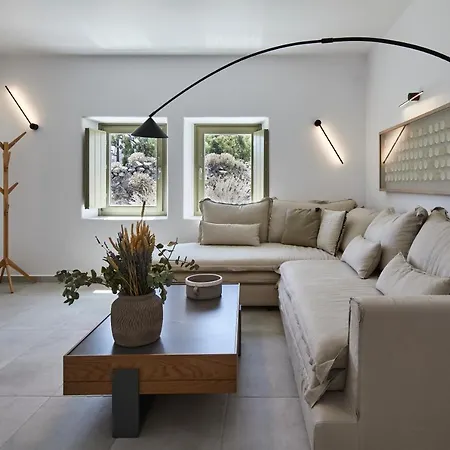 Aparthotel Santorini Hillside & 4*