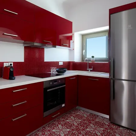 Santorini Hillside & Pýrgos