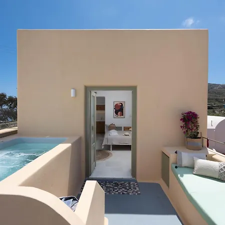 Santorini Hillside & 4*