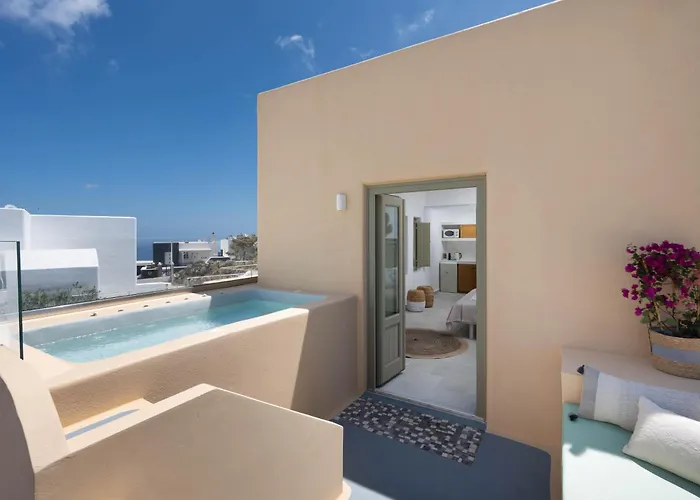 Santorini Hillside & Пиргос