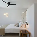 Santorini Hillside & Aparthotel